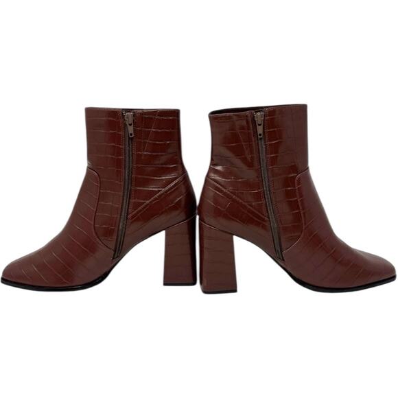Lisa Vicky Craze Faux Leather Croc Embossed Square Toe Ankle Bootie, Size 9, NWT - Picture 1 of 4